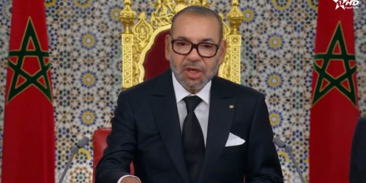 الملك محمد السادس: لا تزال هناك بعض المناطق تعاني من مظاهر الفقر والهشاشة.. و لا مكان اليوم لمغرب يسير بسرعتين