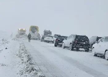 الأمطار والثلوج تعود الى سماء المغرب ومديرية الأرصاد تدعو المواطنين الى الحذر