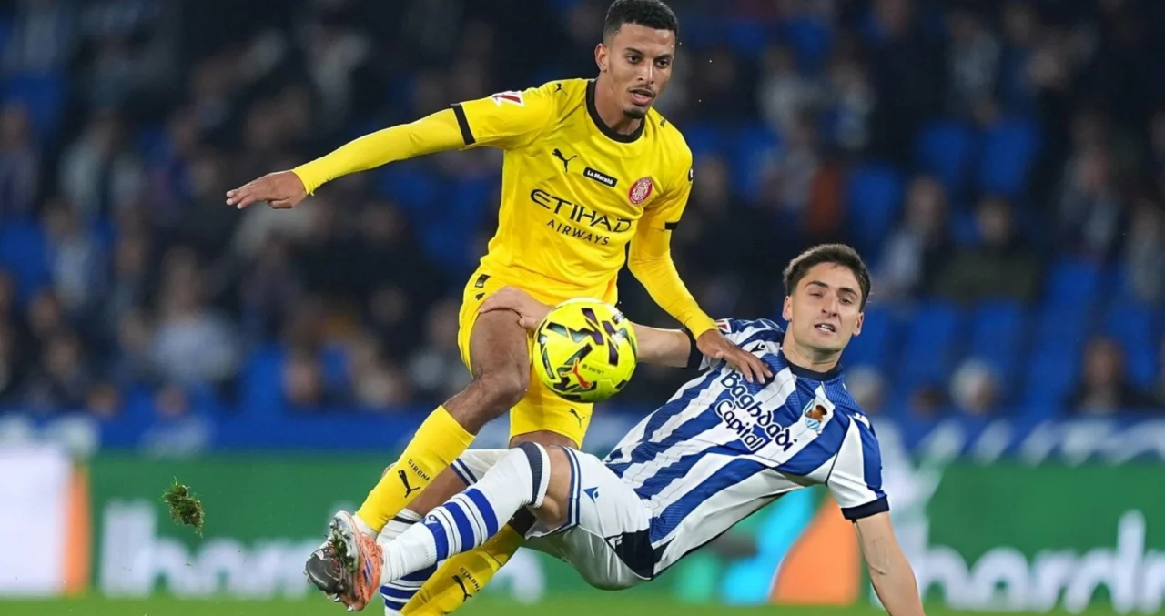 الصحافة الإسبانية تشيد بأوناحي، صانع ألعاب جيرونا