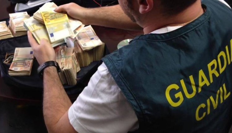 توقيف مغربي نصب على مواطنين في 748 مليونا وفرّ إلى إسبانيا