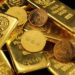 الذهب يفقد بريقه مؤقتا .. الدولار والنفط يقلبان موازين السوق