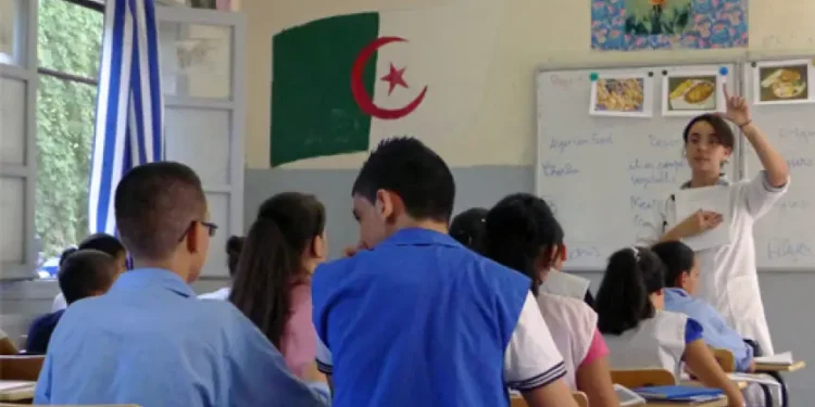 جدل في الجزائر بعد إقرار “أطول عطلة مدرسية” في تاريخ البلاد