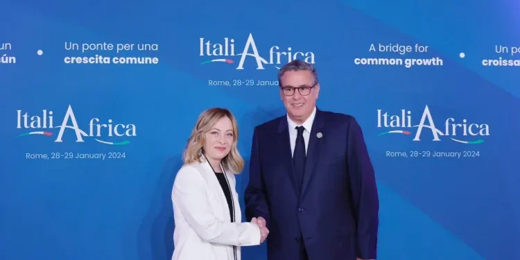 مسؤولة إيطالية: المغرب محور استراتيجي للطاقة المتجددة في أوروبا