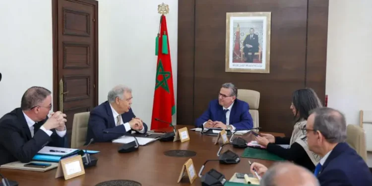 الحكومة تطلق دعماً استثنائياً جديداً لمهنيي النقل لمواجهة غلاء المحروقات