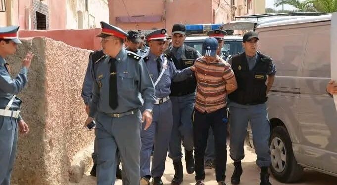 إمام مسجد يتعرض للطعن بالحسيمة وتوقيف المشتبه به