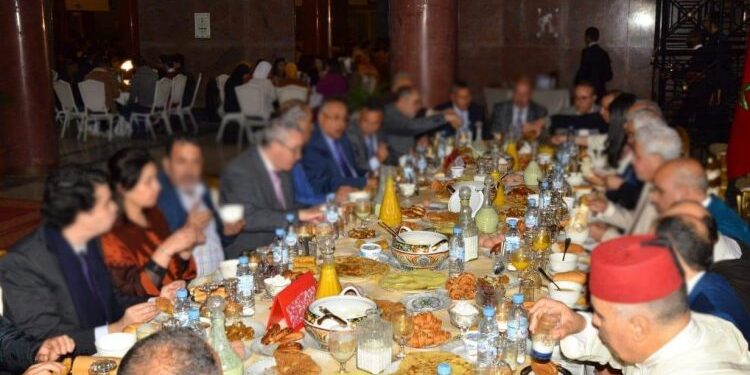 الأحزاب السياسية تستغل ليالي رمضان للرفع من وتيرة التحضير للإنتخابات