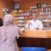 وزير الصحة يطمئن الصيادلة : لا توجه لتحرير رأسمال الصيدليات حاليا