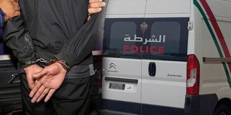 الأمن الوطني يعتقل خمسينيا من داخل جماعة زايو بسبب شهادة مهنية “مزورة”