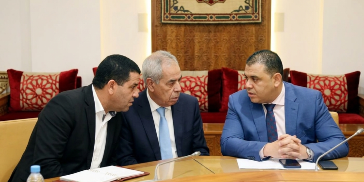 استقلاليو زايو وأولاد ستوت يتمسكون بالتومي ويلوحون بالاستقالة رفضا لتزكية مجعيط