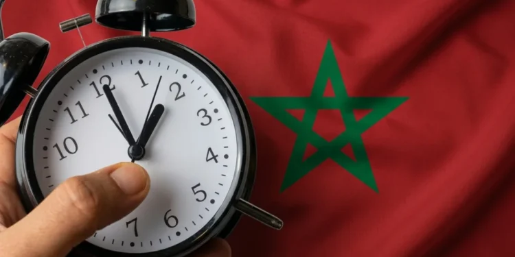 أصحاب مبادرة حذف الساعة الإضافية يشتكون من “العرقلة”