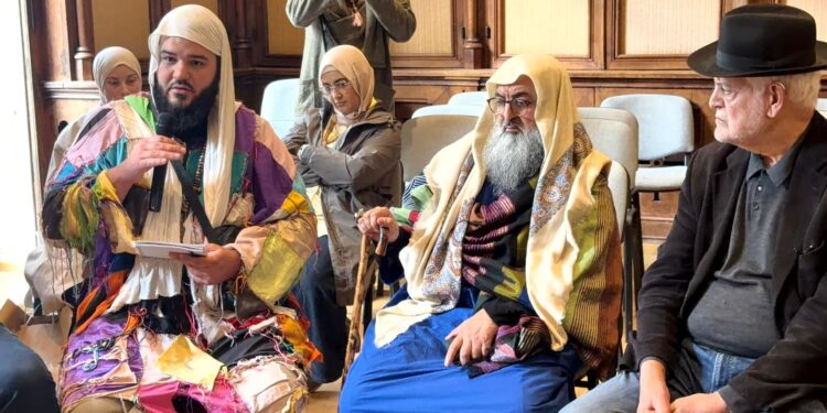 حضور روحي وفكري للشيخ محمد فوزي الكركري في ملتقى الحوار بين الأديان بفرنسا