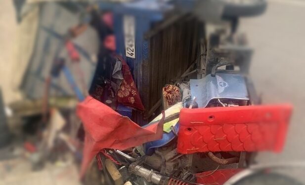 حادثة خطيرة بزايو.. إصابة شاب في انقلاب “تريبورتور” بحي عدويات