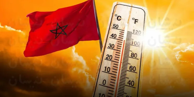 حرارة صيفية مبكرة تضرب المغرب.. وهذه تفاصيل الحالة الجوية