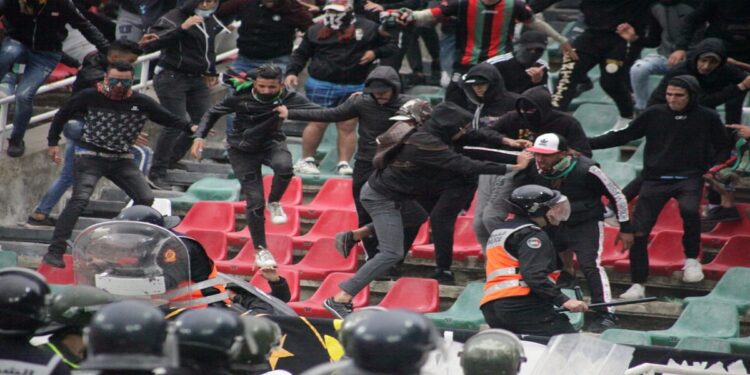 لجنة الاستئناف تعلن عن قرارها بشأن أحداث الشغب في مباراة الجيش والرجاء