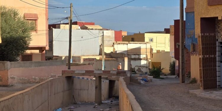 القناطر غير المسيجة بزايو خطر يومي يهدد سلامة السكان وسط مطالب بالتدخل العاجل