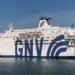 شركة GNV تواجه ضغوطًا لتعويض مئات الركاب وسط تهديدات باللجوء إلى القضاء