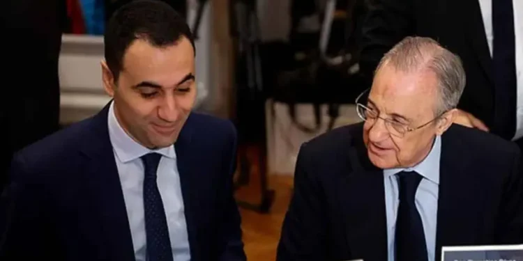 من يكون المغربي أنس لغراري الذي يثق فيه بيريز كـ”ظله” ويسيل لعاب خصومه في مدريد؟