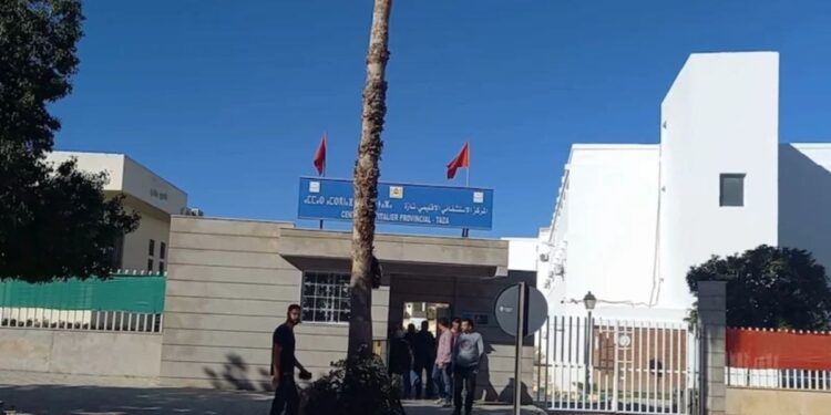وزارة الصحة توضح ملابسات وفاة مريض أمام مستشفى تازة