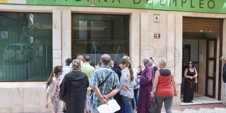 إسبانيا ترصد 4.37 ملايين يورو لتشغيل العاطلين عن العمل في سبتة