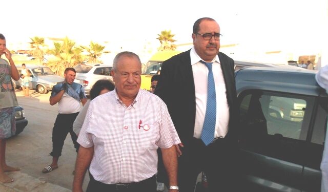 محمد أبرشان مرشح الاتحاد الاشتراكي يضع ملف ترشحه رسميا بدائرة الناظور