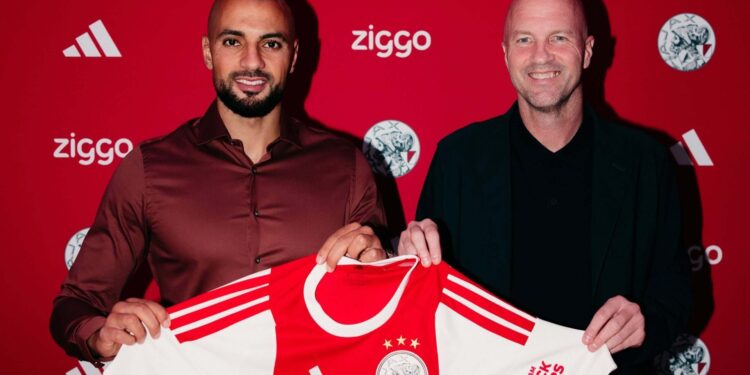 عودة متميزة إلى الملاعب الهولندية: سفيان أمرابط يوقع رسمياً لنادي أياكس أمستردام