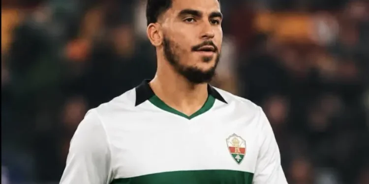 تجربة جديدة تلوح في الأفق.. الدولي المغربي زكرياء أبو خلال يقترب من خوض غمار الدوري الإسباني