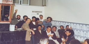 صورة وحكاية: رحلة عبر الزمن إلى مقهى “الإسماعيلية” بزايو عام 1993.. وجوه من الذاكرة وأحبة غابوا
