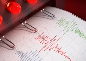 هزة أرضية جديدة تضرب اسبانيا تثير المخاوف.