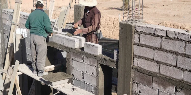 تقارير الداخلية تحذر من استغلال البناء العشوائي في الحملات الانتخابية