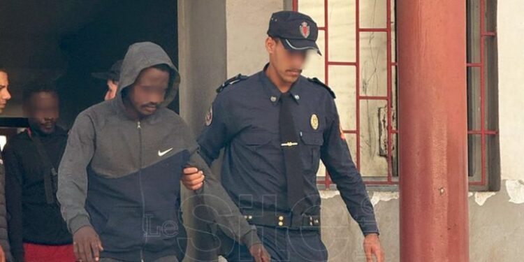 البيضاء.. ترحيل مهاجرين من إفريقيا جنوب الصحراء عقب فوضى هـ.ـزت حي التيسير
