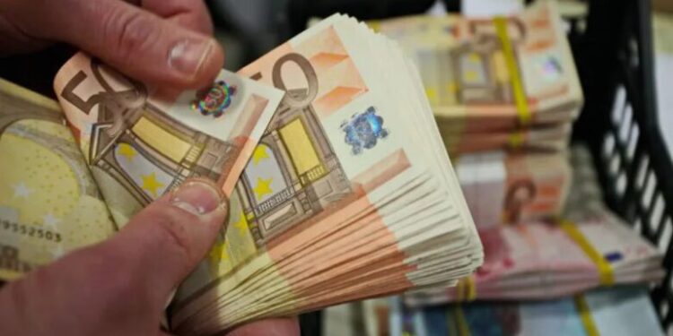 أسعار صرف أهم العملات الأجنبية مقابل الدرهم