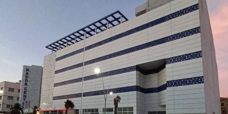 دق ناقوس الخطر: رسالة حازمة لملاك المحلات بالمركب التجاري ناظور سانتر لإنقاذ المشروع قبل فوات الأوان