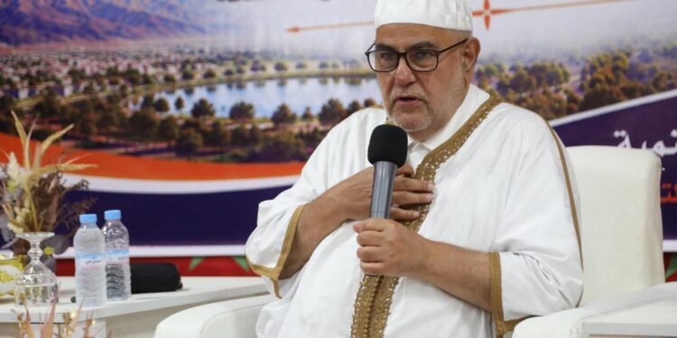 بنكيران من خنيفرة يوجه مدفعيته الثقيلة صوب أخنوش: “نحن من أسقطناه سياسياً.. ويجب أن يُحاكم ويسـ..ـجن إن استدعى الأمر!”