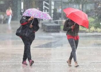 نشرة إنذارية.. زخات رعدية ورياح وأجواء حارة مرتقبة بالمغرب لـ 3 أيام متتالية