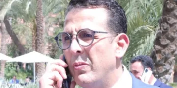 نقل مصطفى لخصم للمستشفى في غيبوبة حادة