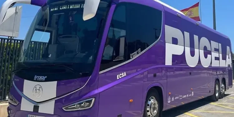 قاصر مغربي يتسلل أسفل حافلة ريال بلد الوليد بعد مغادرتها سبتة ويثير حالة استنفار