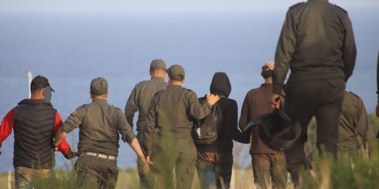 استنفار أمني ببليونش.. إحباط محاولة جماعية لنحو 150 شخصاً للوصول إلى سياج سبتة