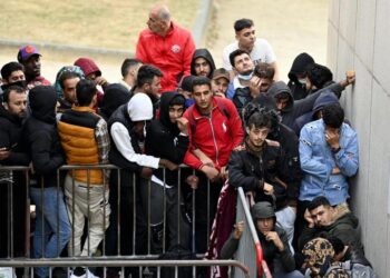 بلجيكا تفاجئ المهاجرين.. رقم قياسي جديد في عمليات الترحيل والمغاربة في الصدارة