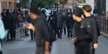 احتجاجات الطلاب تتسع في فرنسا.. 589 مدرسة تشهد تحركات ودعوات للإضراب
