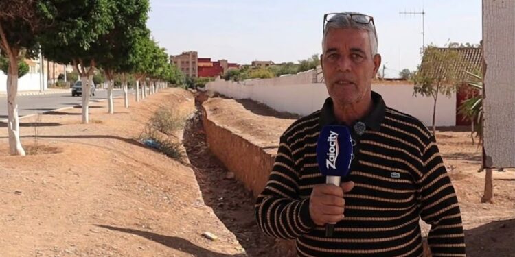 بعد سقوط مسن.. ميمون وادي يحذر من مخـ.ـاطر «وادي المـ.ـوت» بزايو ويدعو إلى تسييجه – فيديو