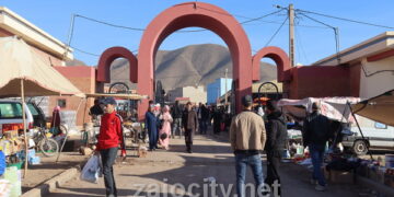 مقترح نقل السوق الأسبوعي بزايو من الخميس إلى الأحد يفتح باب النقاش حول تنشيط التجارة المحلية