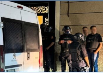 توقيف شخصين بمدينة الناظور في عملية أمنية مشتركة وحجز مخدرات وصفائح معدنية