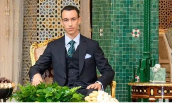 ولي العهد الأمير مولاي الحسن يشرف بإعزانن على إطلاق عمليات محطة الحاويات الأولى بميناء “الناظور غرب المتوسط”