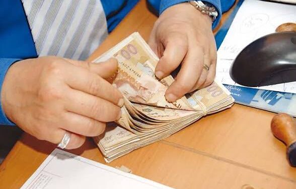 توقيف موظف بنكي بالناظور للاشتباه في تورطه في اختلاس 79 مليون سنتيم