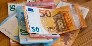 أسعار صرف أهم العملات الأجنبية مقابل الدرهم