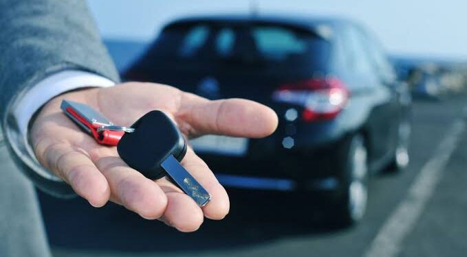عطلة الجالية والعطلة المدرسية تشعلان الطلب على كراء السيارات بزايو
