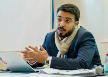 معاش وزاري ومصير المقعد البرلماني: القراءة القانونية لإعفاء مديحة خيير بعد يومين من تعيينها